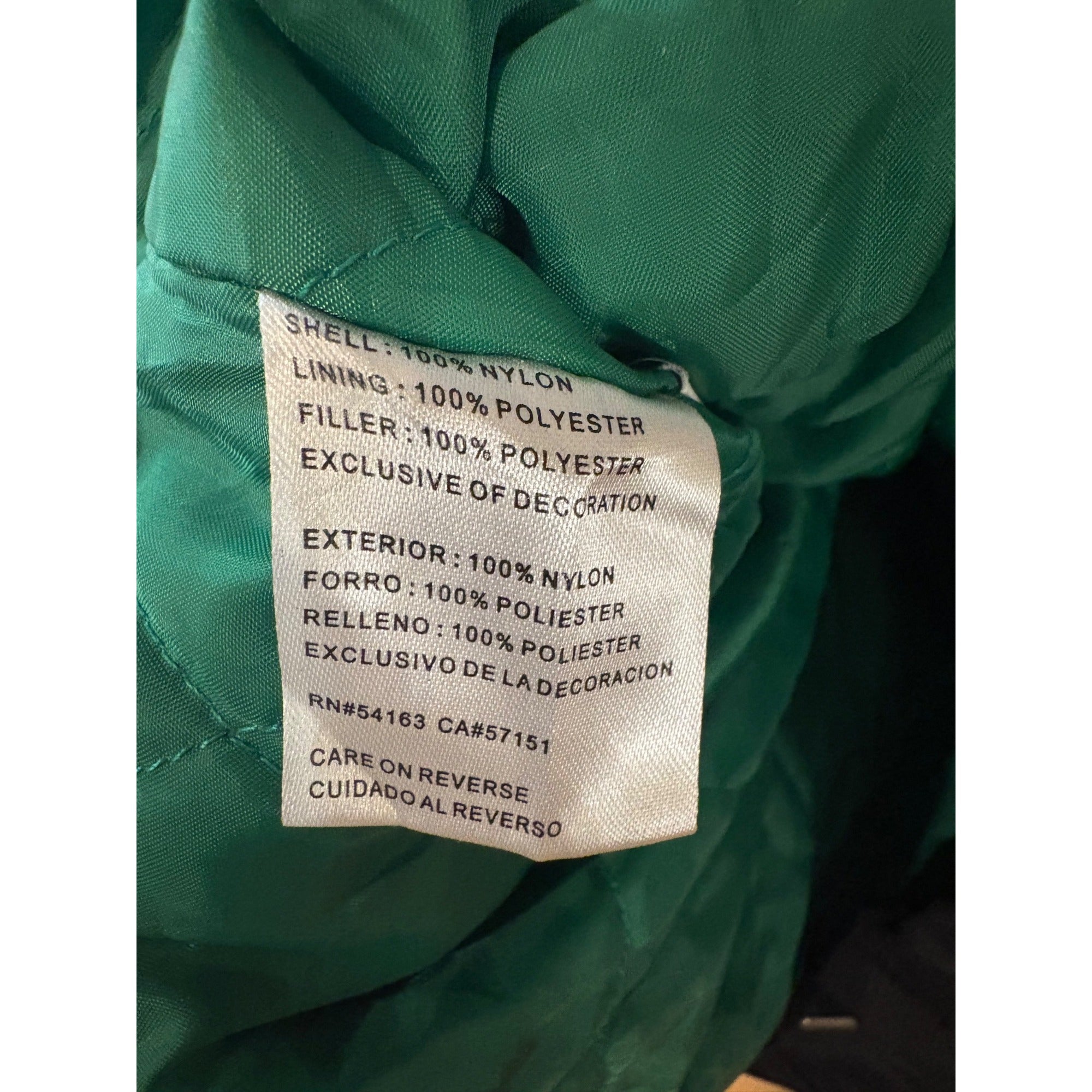 Starter Boston Celtics NBA Basketball Hooded Puffer Jacket Black Men's Medium