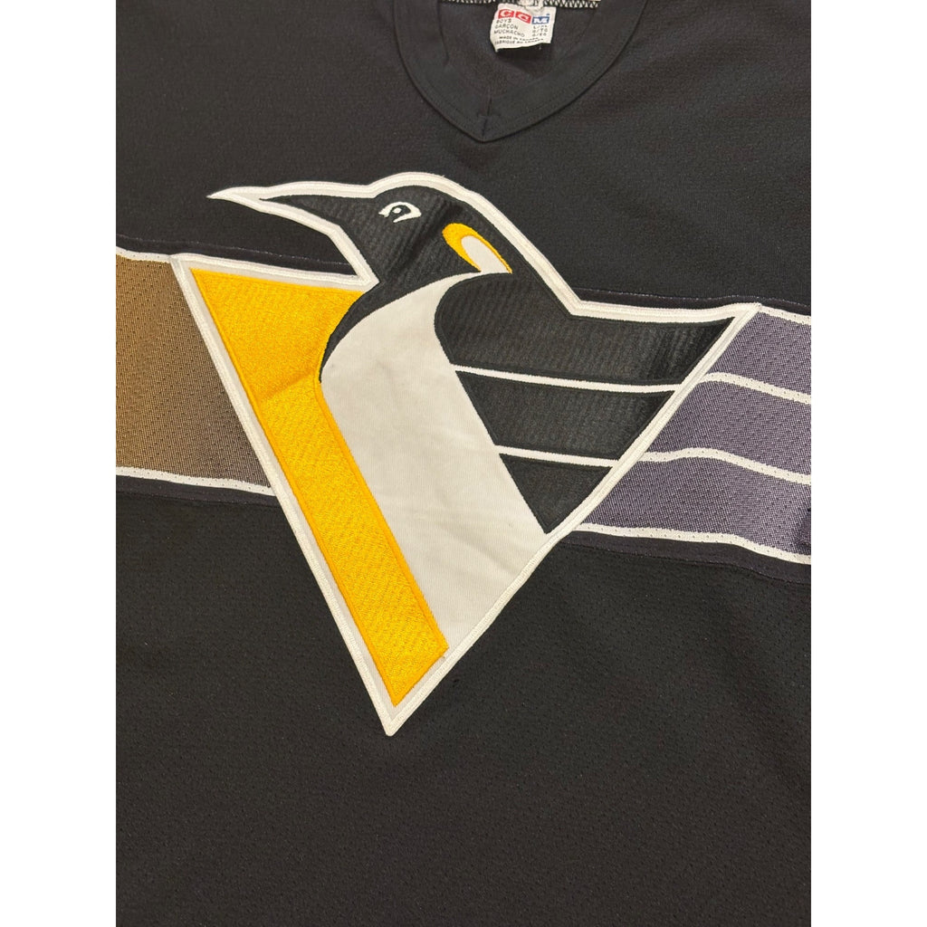 Vintage CCM Pittsburgh Penguins Robo Penguin Hockey Jersey Black Youth L/XL
