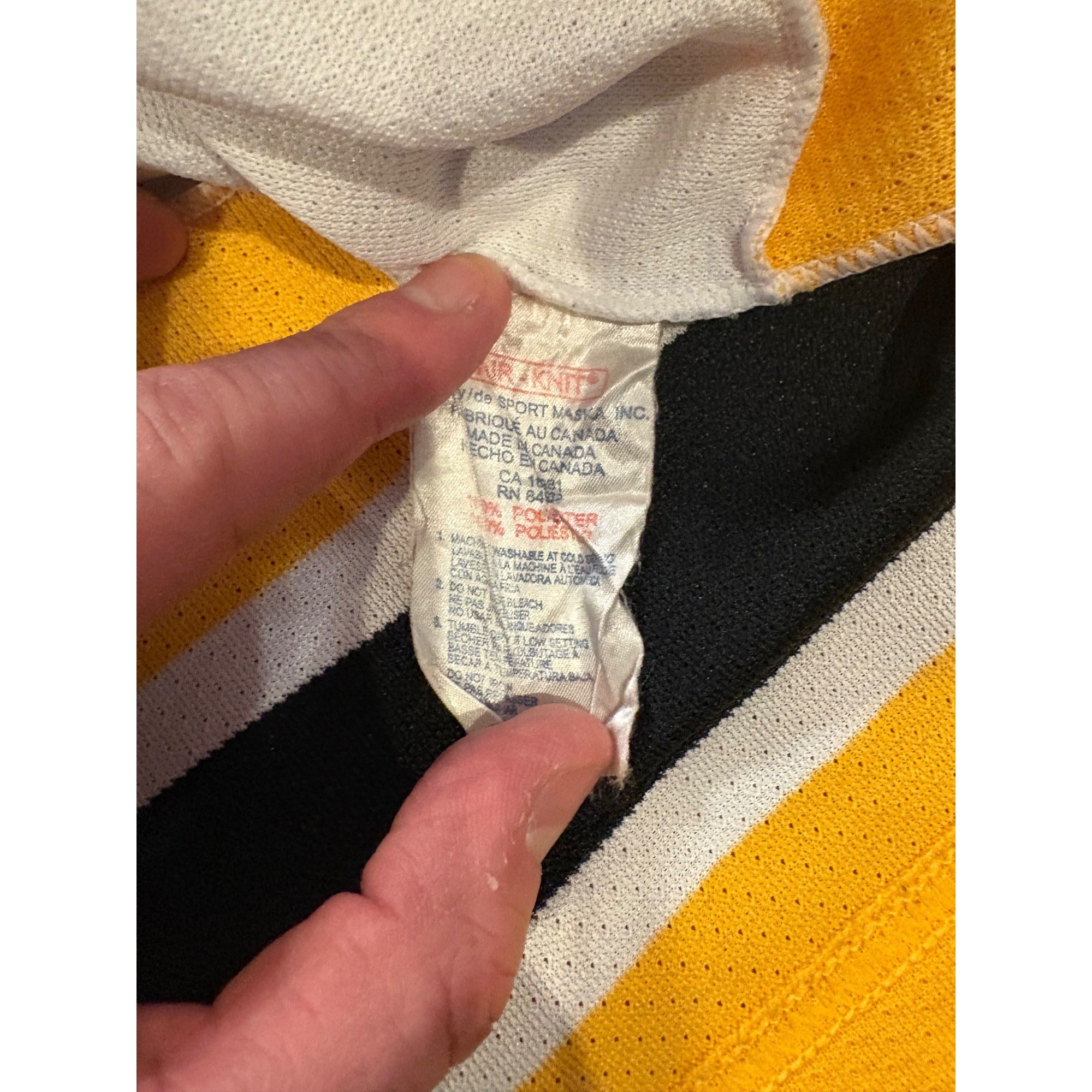 Vintage CCM Air-Knit Boston Bruins Stitched NHL Hockey Jersey White Men's Large