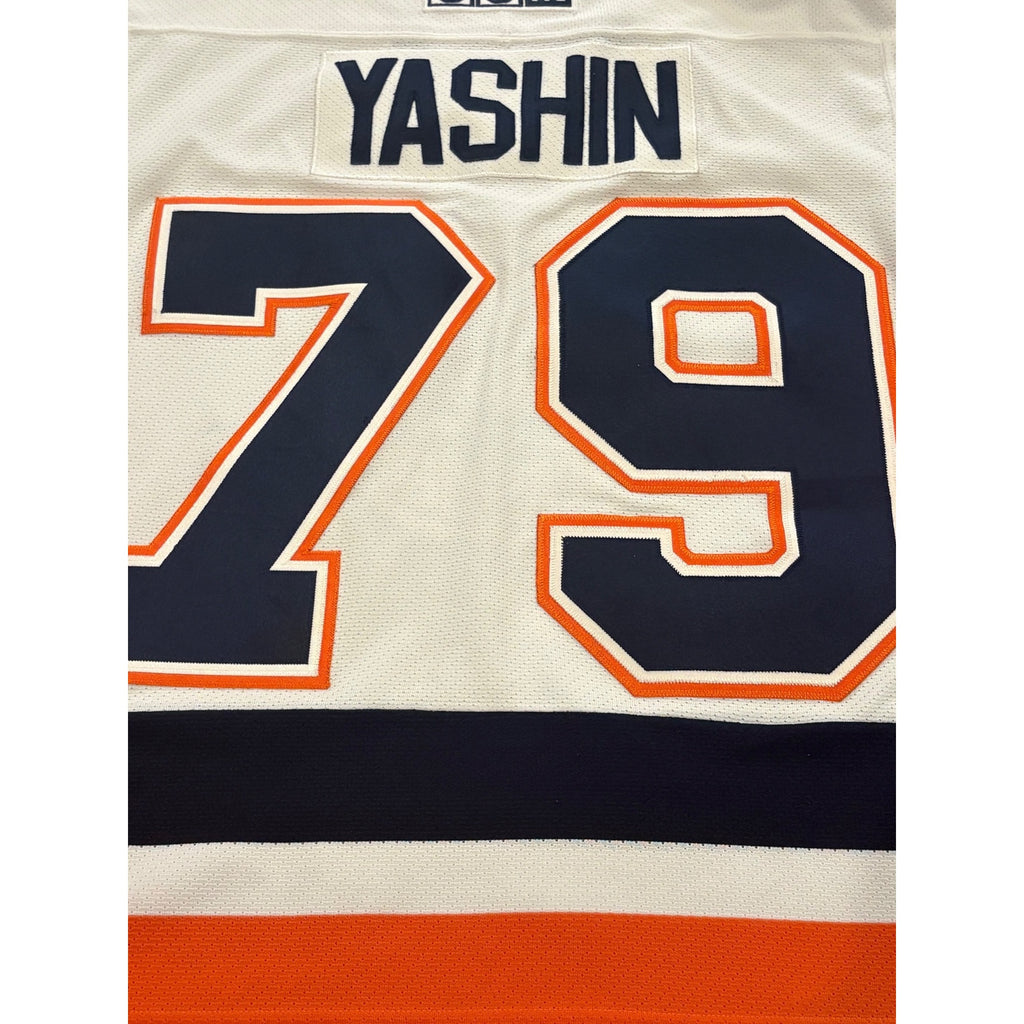 Rare Vintage CCM New York Islanders Alexei Yashin #79 White NHL Hockey Jersey M