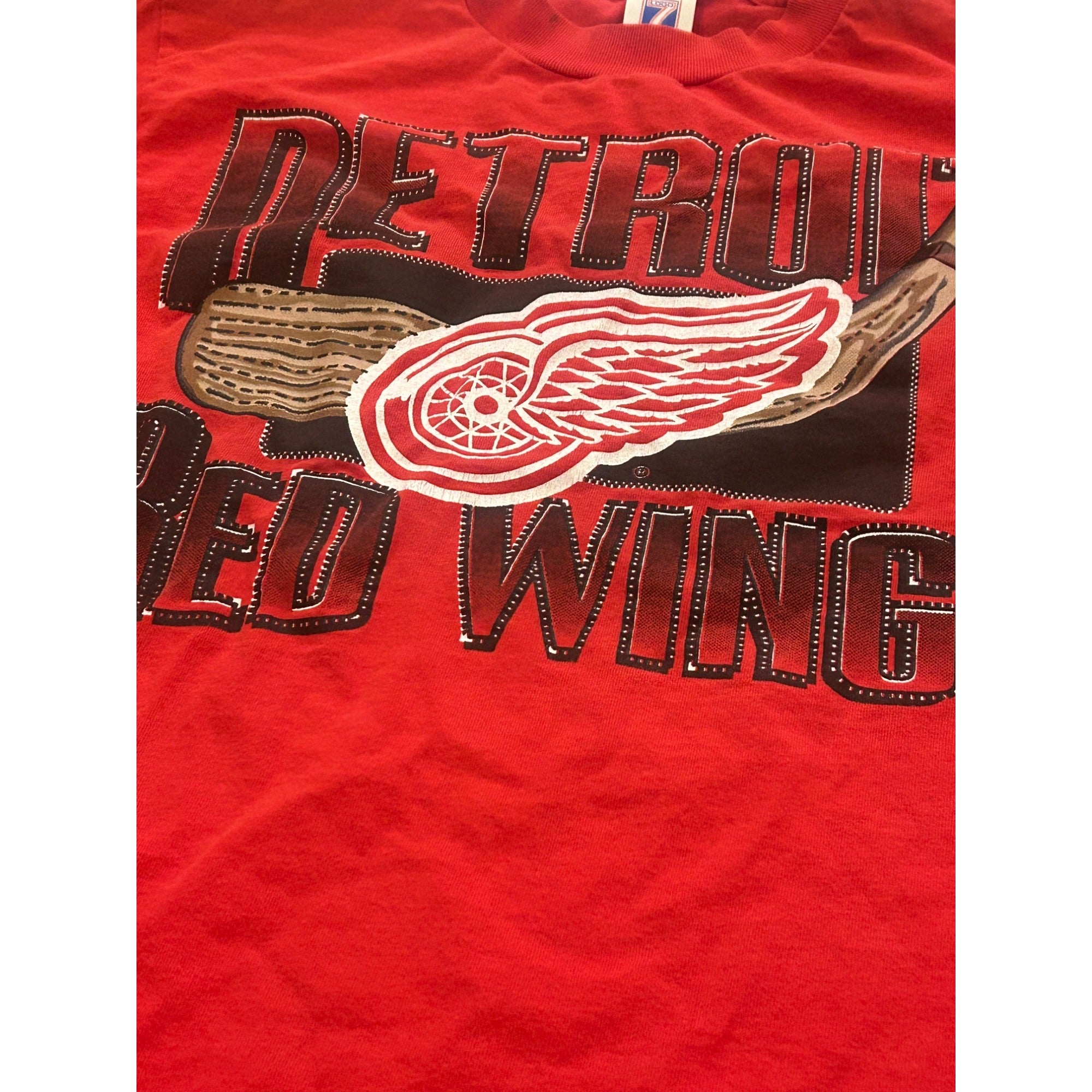 Vintage 1990's Logo 7 Detroit Red Wings Graphic Print Red T-Shirt Men's Medium