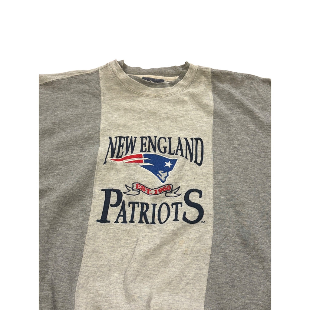 Vintage 90s Lee Sport New England Patriots Two Tone NFL Crewneck Sweatshirt L