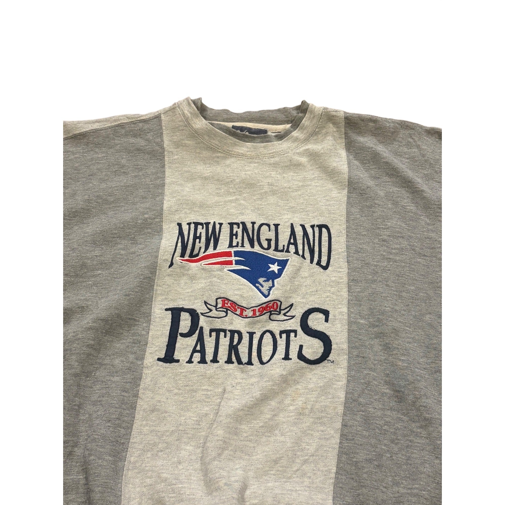 Vintage 90s Lee Sport New England Patriots Two Tone NFL Crewneck Sweatshirt L