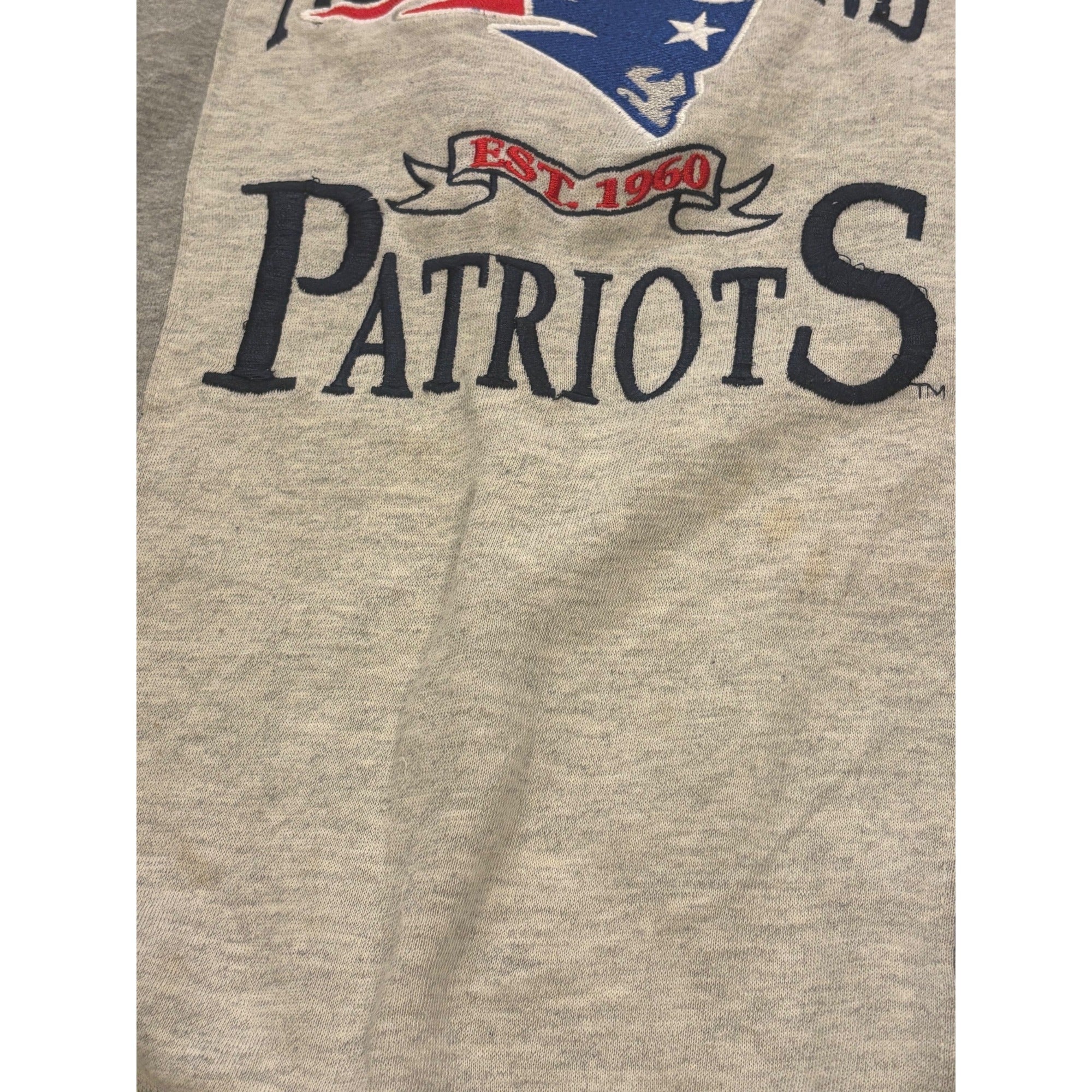 Vintage 90s Lee Sport New England Patriots Two Tone NFL Crewneck Sweatshirt L