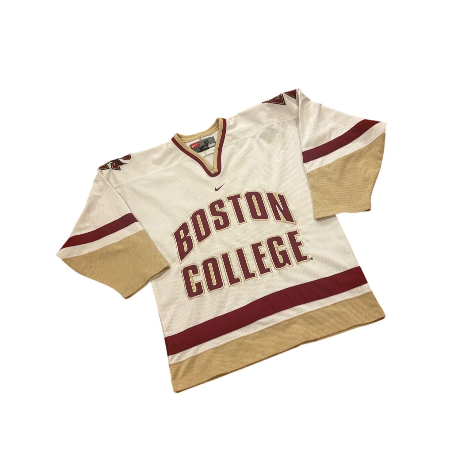Vintage Nike Boston College Eagles Stitched NCAA Hockey Jersey White Men's Small