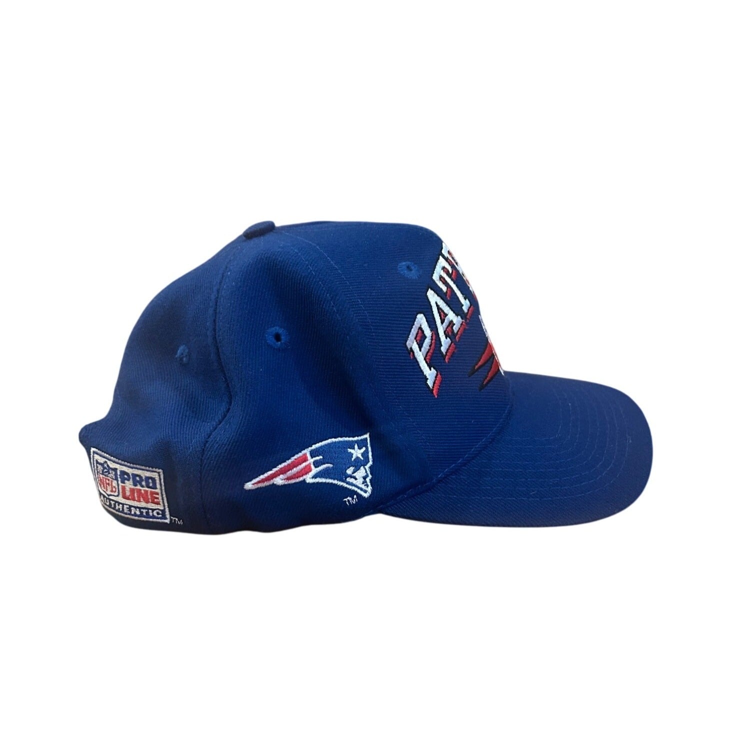 Vintage 1990's New England Patriots NFL Logo Athletic Diamond Spike Snapback Hat