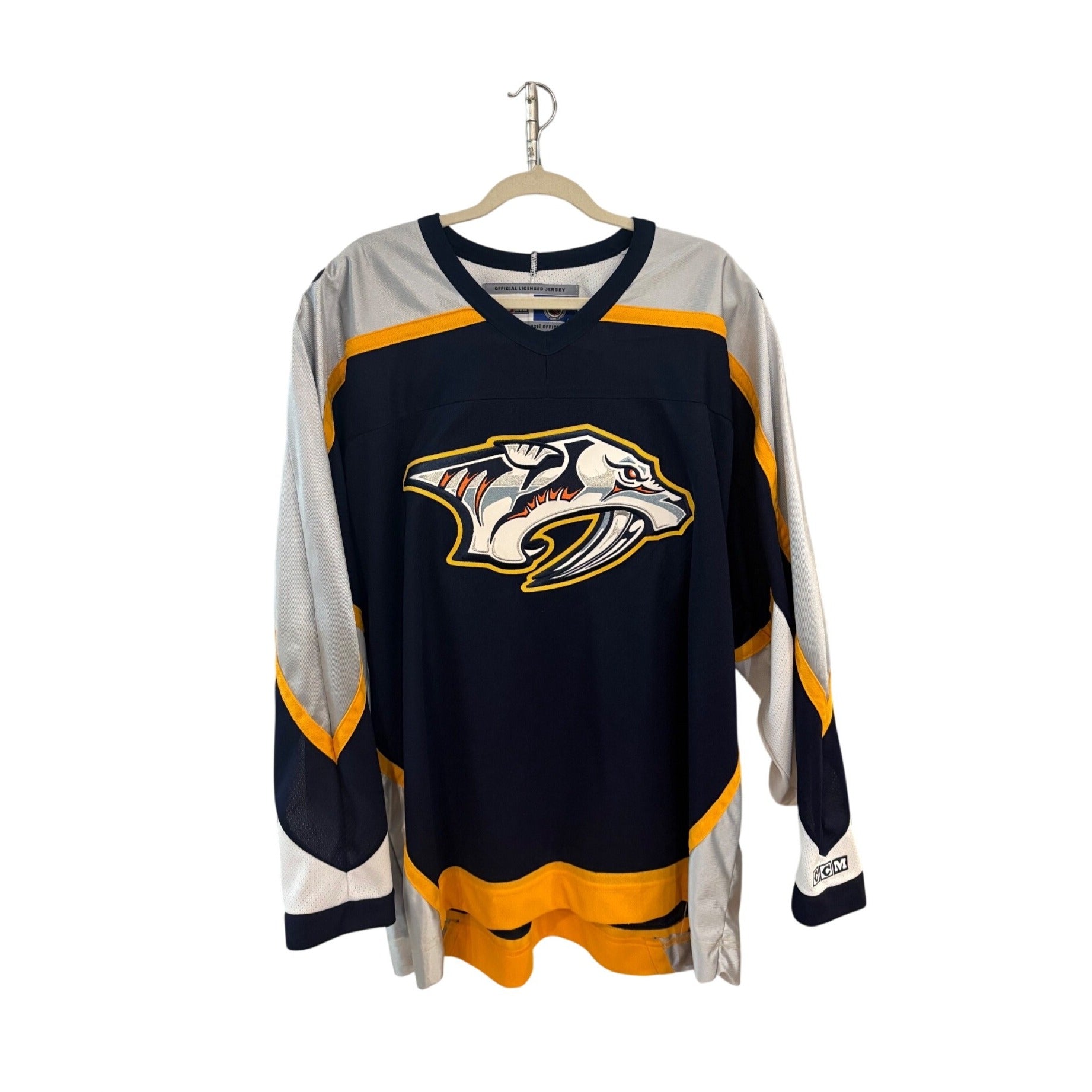 Vintage 90s CCM Air-Knit Nashville Predators Stitched NHL Hockey Jersey Men's XL