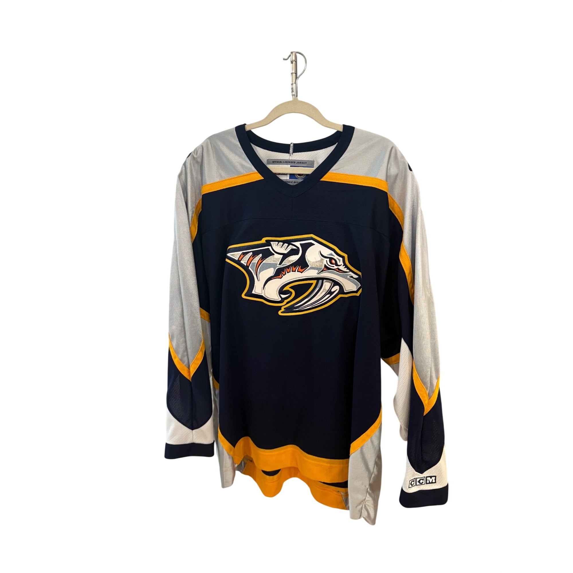 Vintage 90s CCM Air-Knit Nashville Predators Stitched NHL Hockey Jersey Men's XL