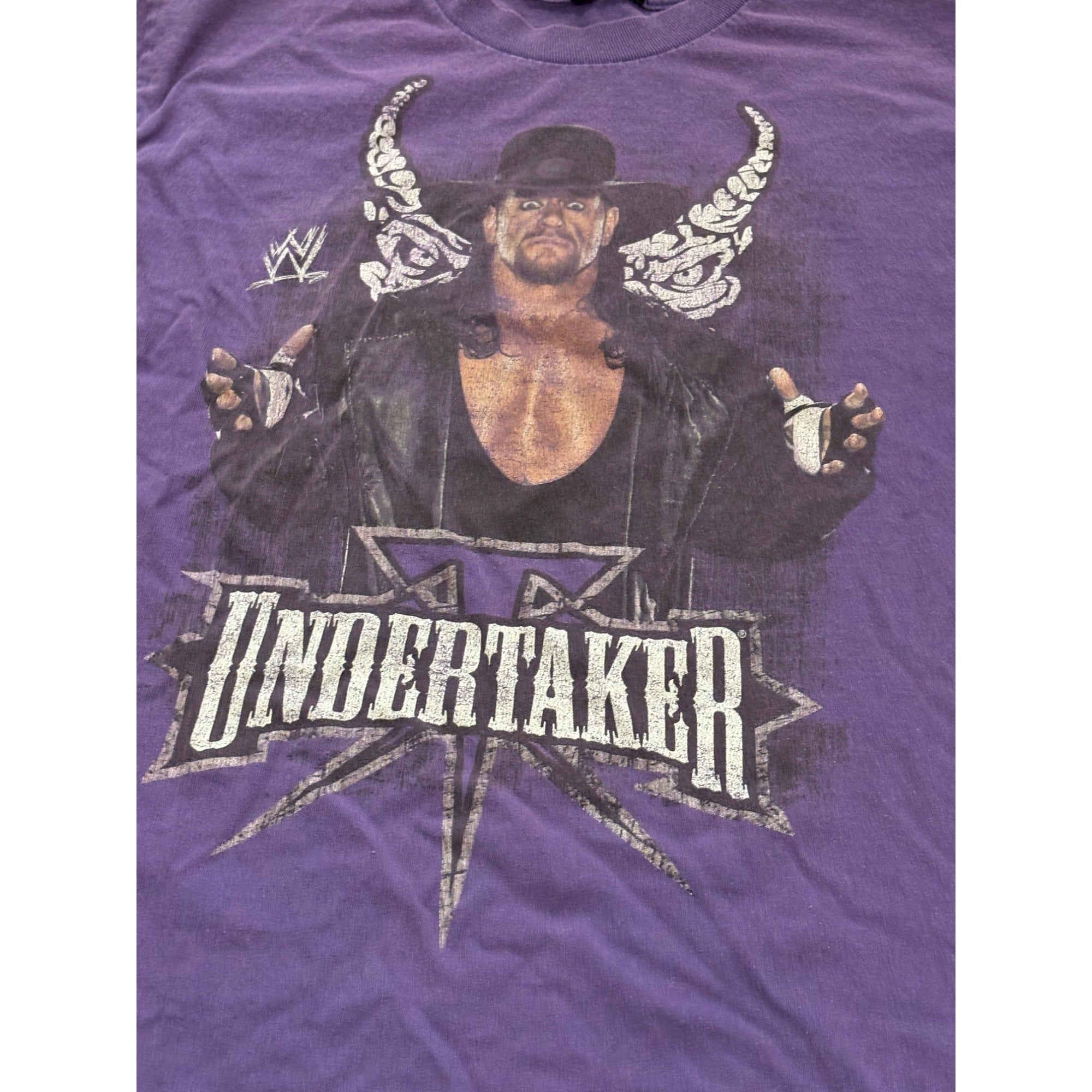 Vintage 2000's WWE The Undertaker Wrestling T-Shirt Purple Men's Small