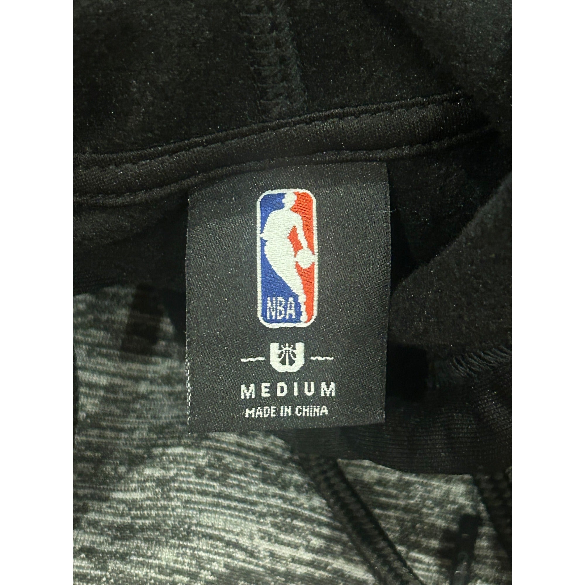 Boston Celtics NBA U Hooded Sweatshirt Gray Black Men's Medium NWT