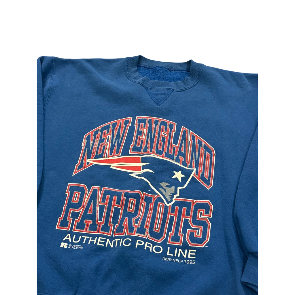 Vintage 1995 Russell Athletic New England Patriots NFL Pro Line Sweatshirt Large