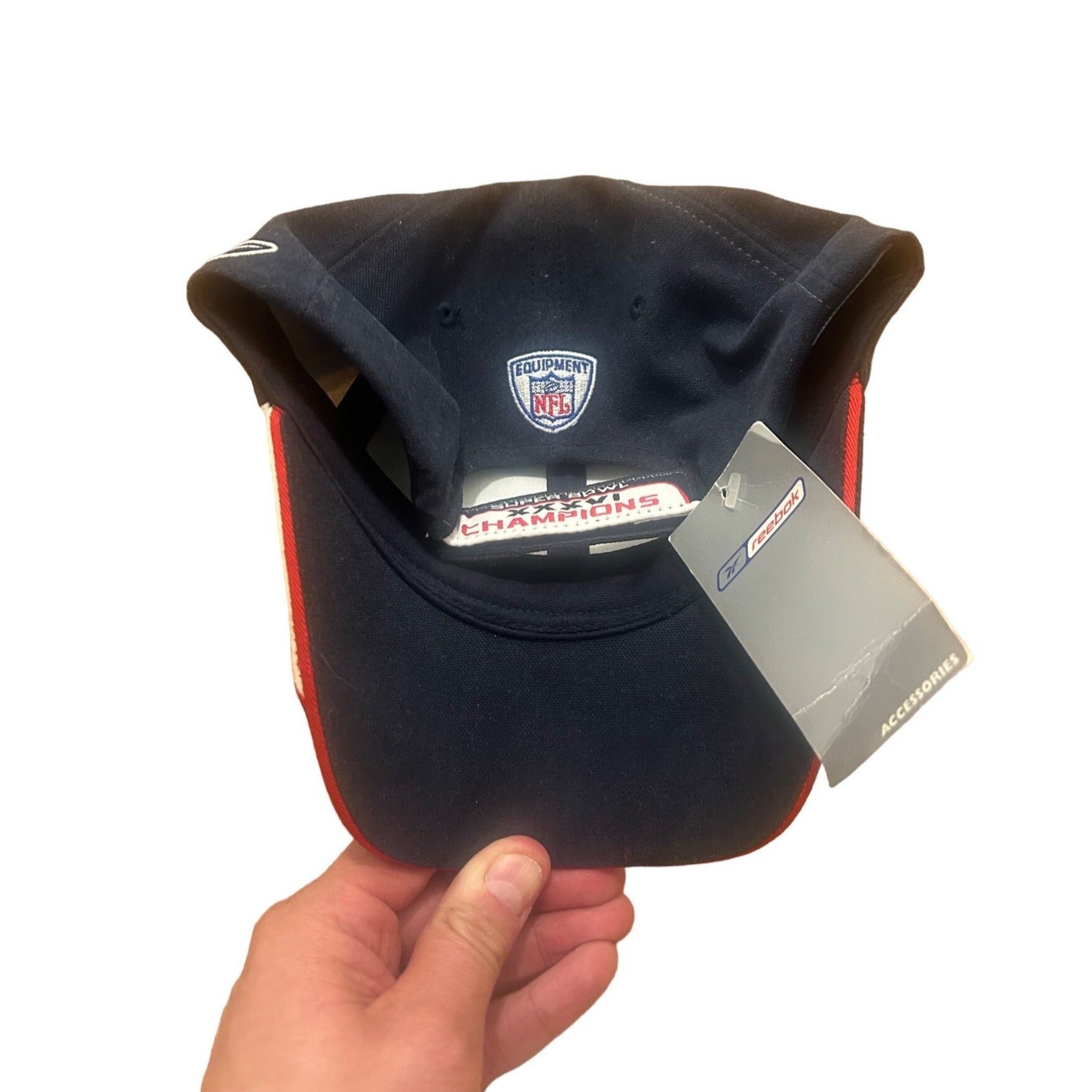 New England Patriots Super Bowl XXXVI 36 NFL Champions Adjustable Reebok Hat NWT