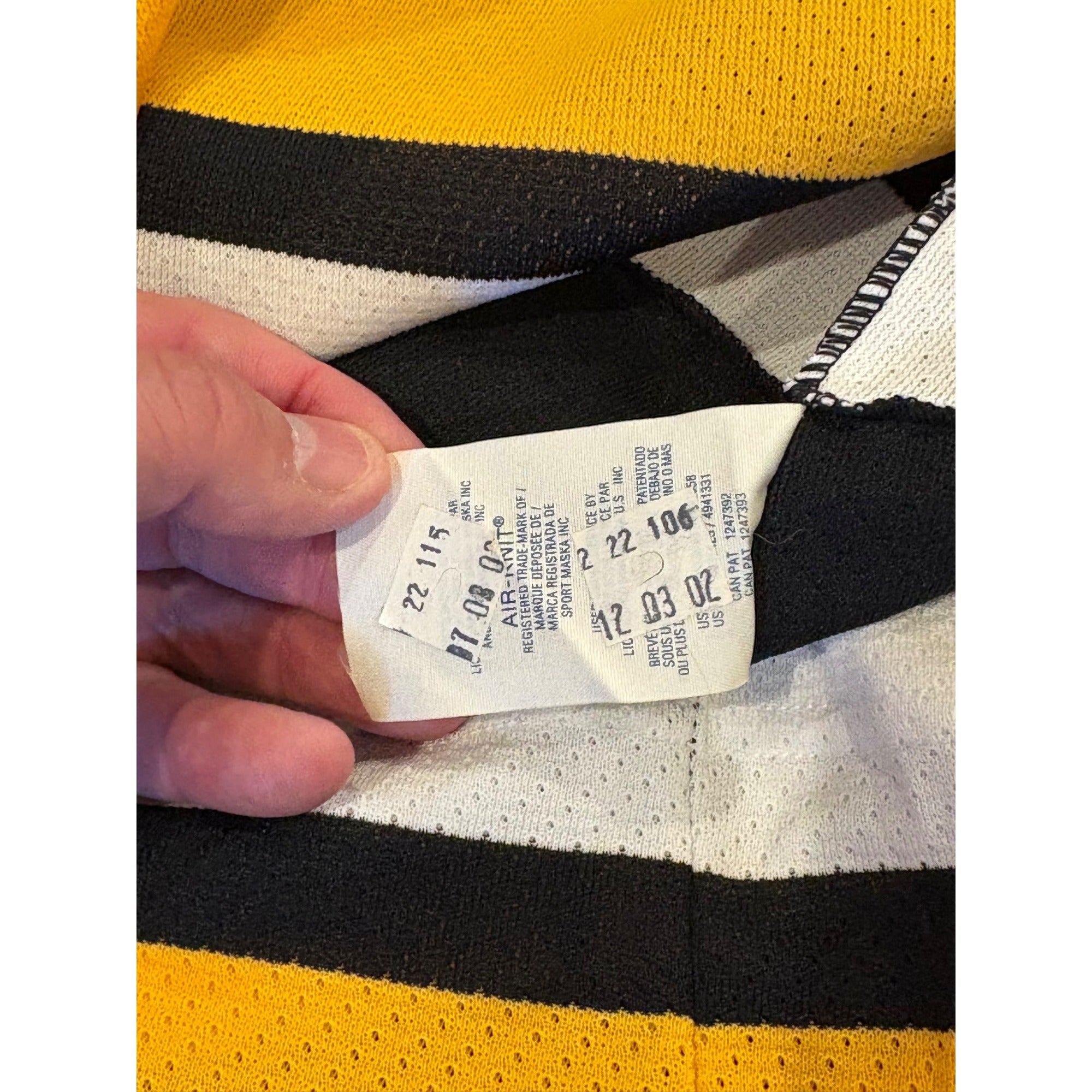 NWT Vintage 2002 KOHO Air Knit Boston Bruins NHL Hockey Team Jersey Men's XL