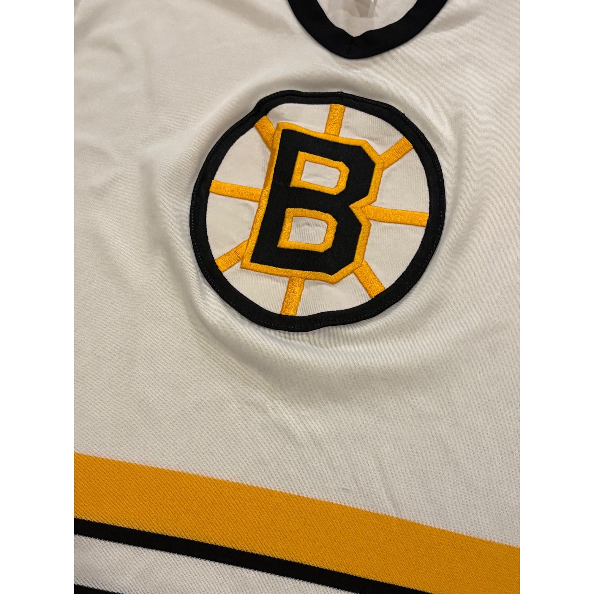 Vintage 80's CCM Boston Bruins Stitched White NHL Hockey Jersey Men's Medium