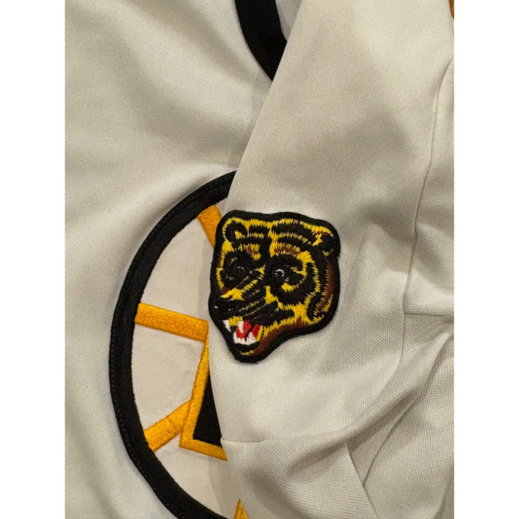 Vintage 80's CCM Boston Bruins Stitched White NHL Hockey Jersey Men's Medium