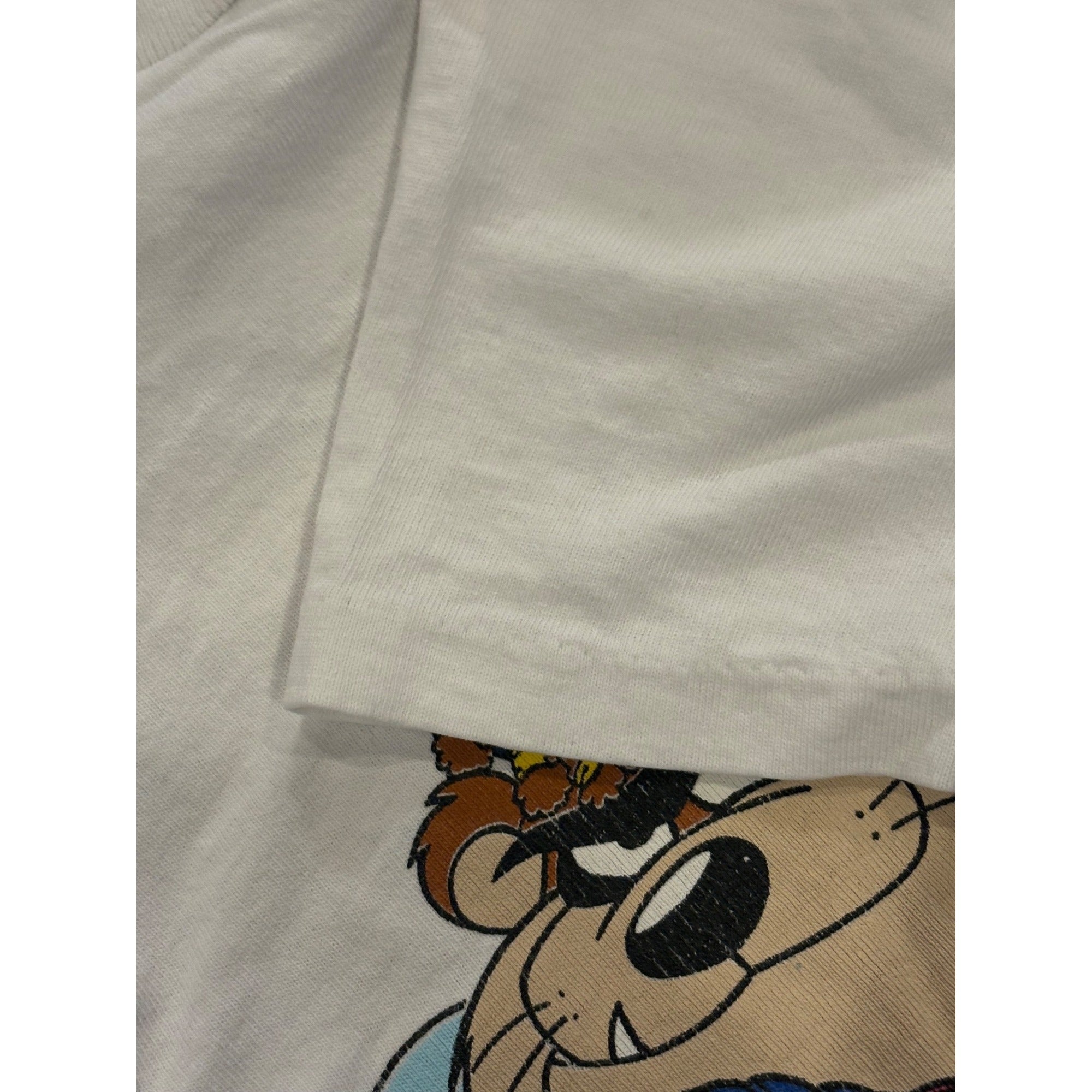 Vintage 1993 Looney Tunes Taz Bugs Bunny Skiing T-Shirt Changes Youth Large