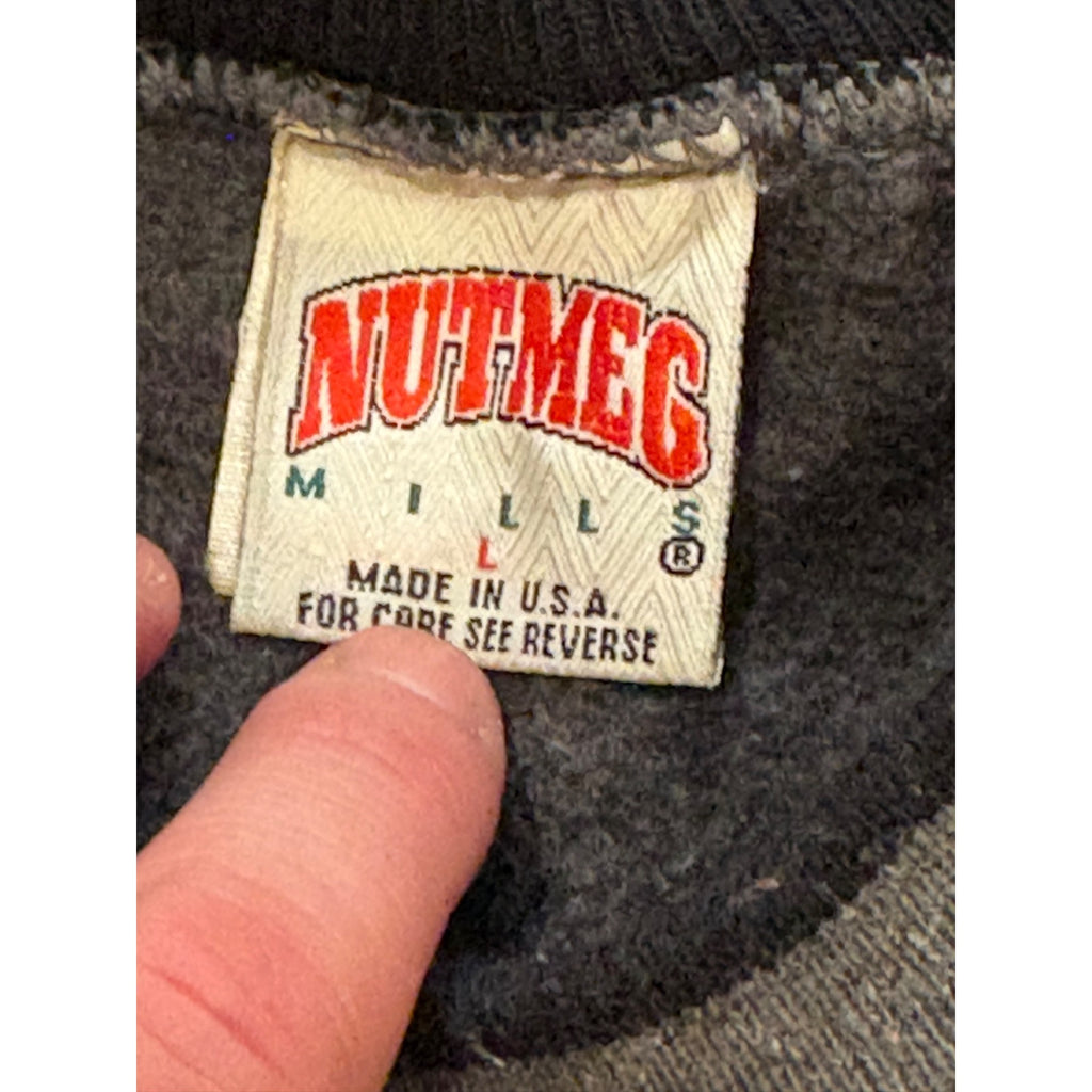 Vintage 90s Nutmeg Mills Los Angeles Raiders NFL Crewneck Sweatshirt Men's Large