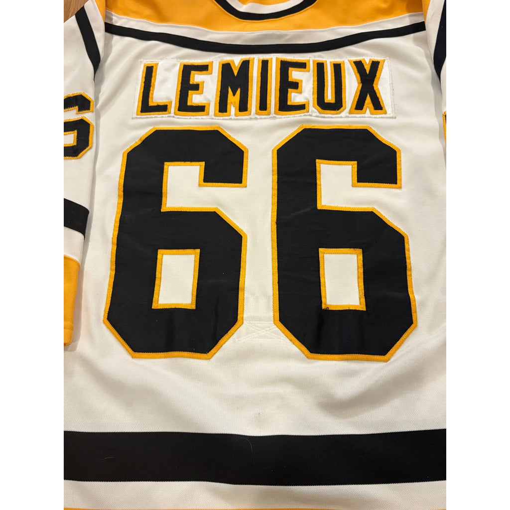 1992-1993 CCM Center Ice Pittsburgh Penguins Mario Lemieux #66 Jersey Men's 48