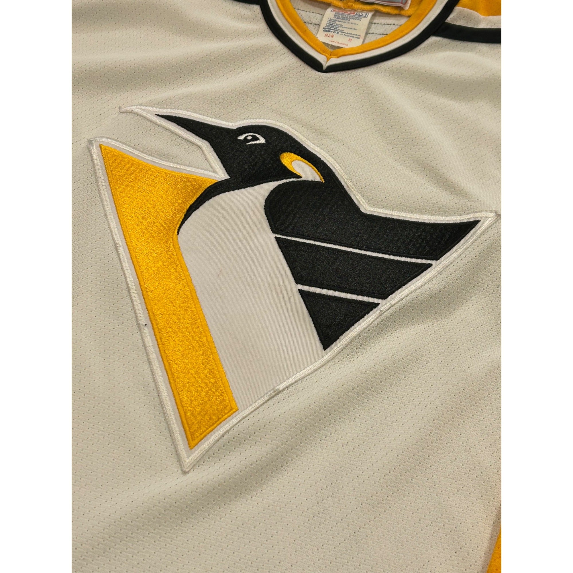 Vintage 1990's Pittsburgh Penguins CCM NHL Stitched Hockey Jersey Men's Medium